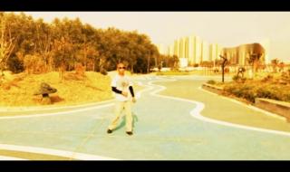 月亮月亮你别睡原唱 月亮月亮你别睡原唱